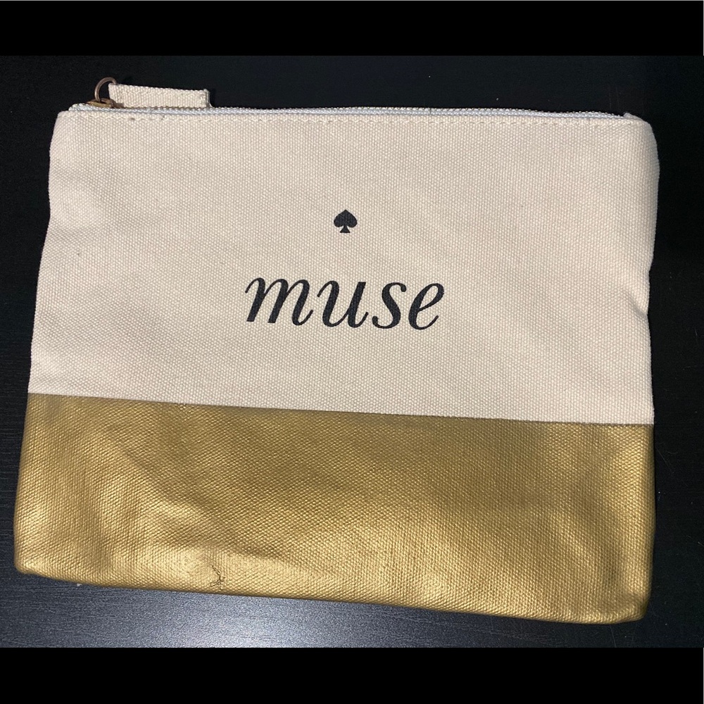 Kate Spade Pouch ♠️